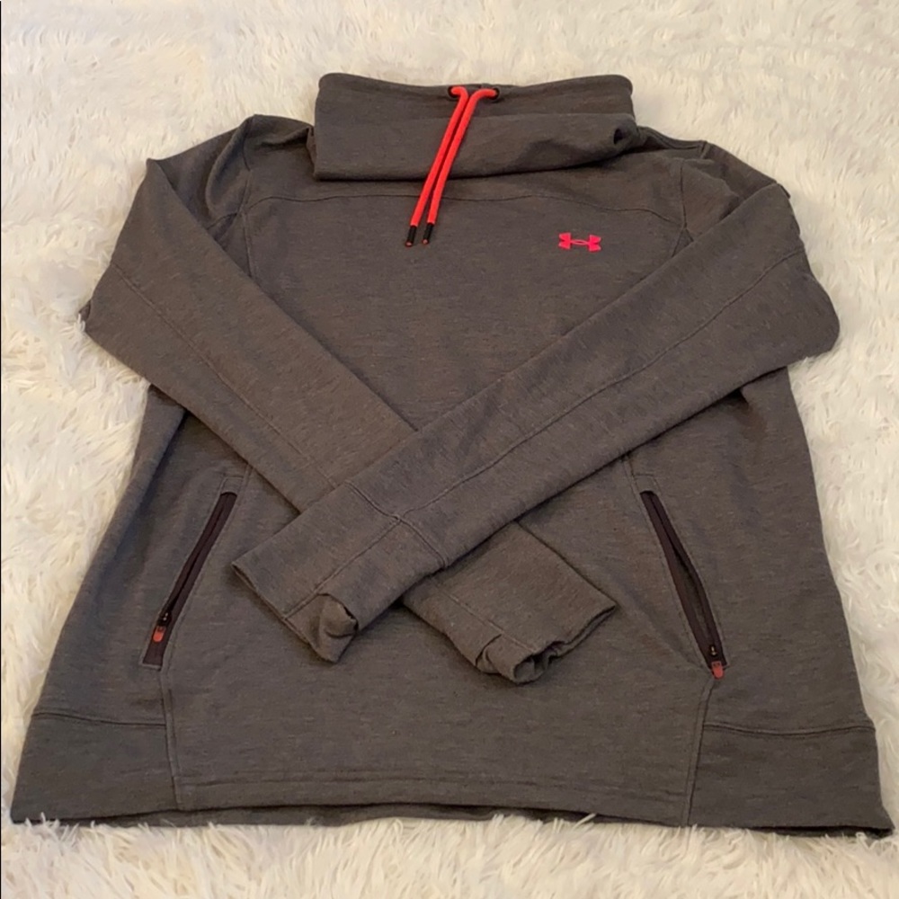 Under Armour Long Sleeve Top